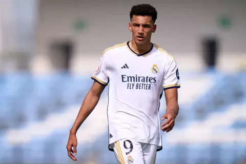 رسمياً.. ريال مدريد يعلن انتقال ألفارو رودريجيز إلى إلتشي